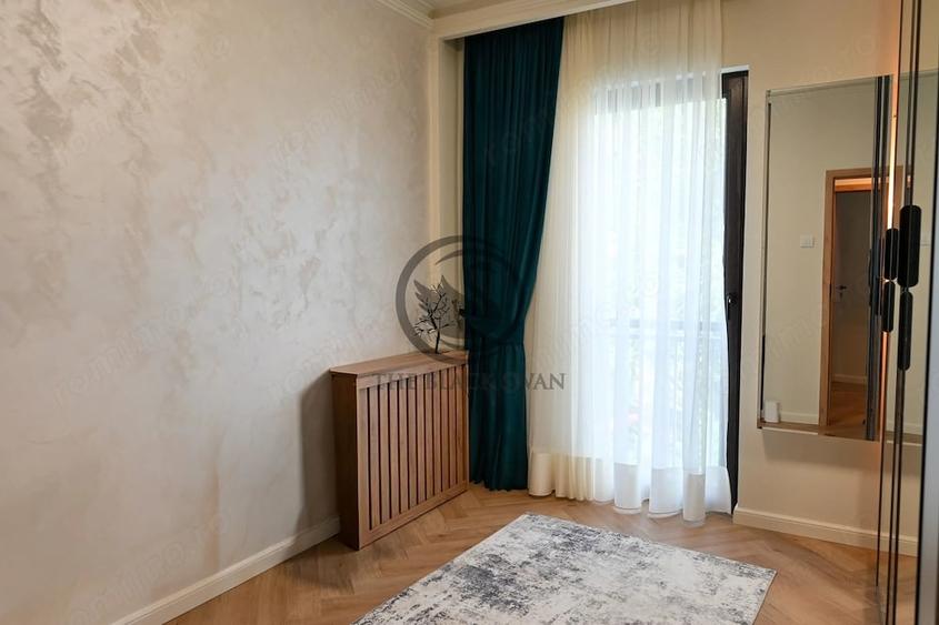Casă cu 4 camere cu Teren 261.86 Mp în Blejoi