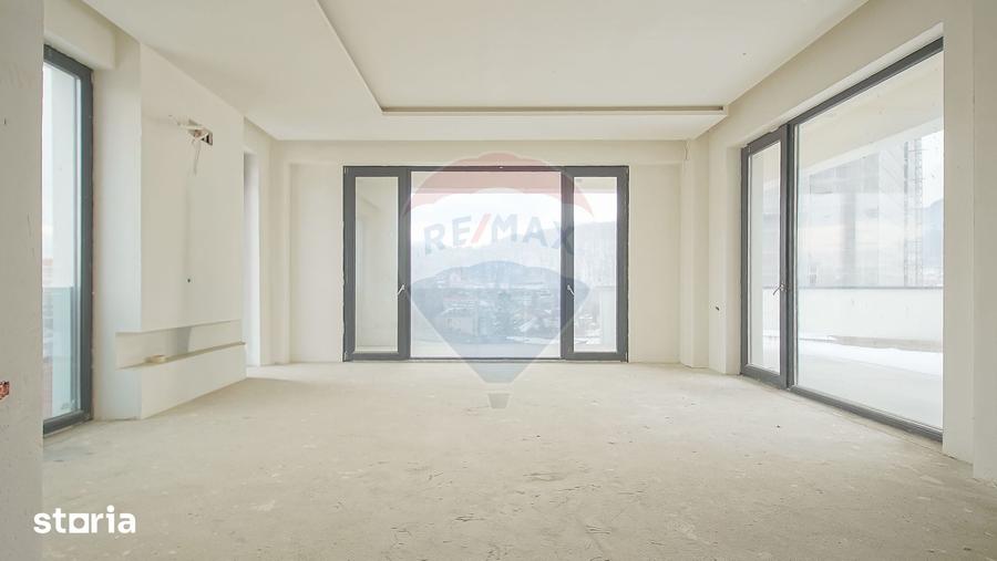 Apartament cu 3 camere în 15 Noiembrie