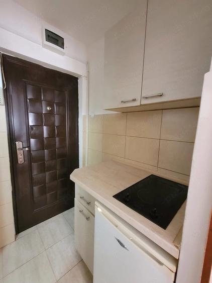 Proprietar, garsoniera de inchiriat - 5