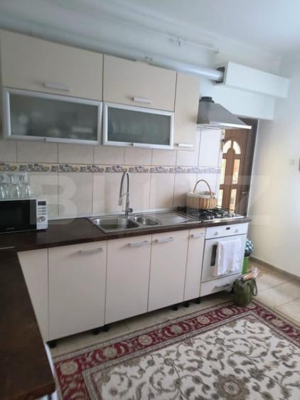 Casă cu 5 camere cu Teren 360 Mp în Central