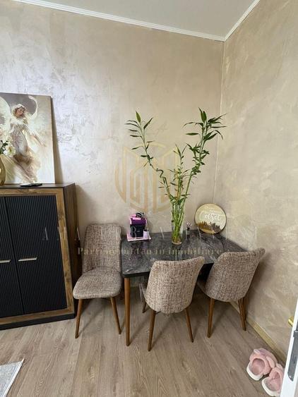Apartament cu 2 camere semidecomandat, mobilat în Centrul Istoric