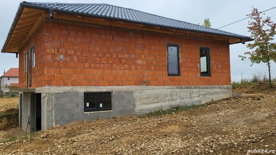 Casă cu 3 camere în Bicăcel