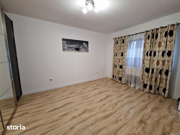 Casa, aproape de tramvai, libera, partial mobilata , Cug - 16