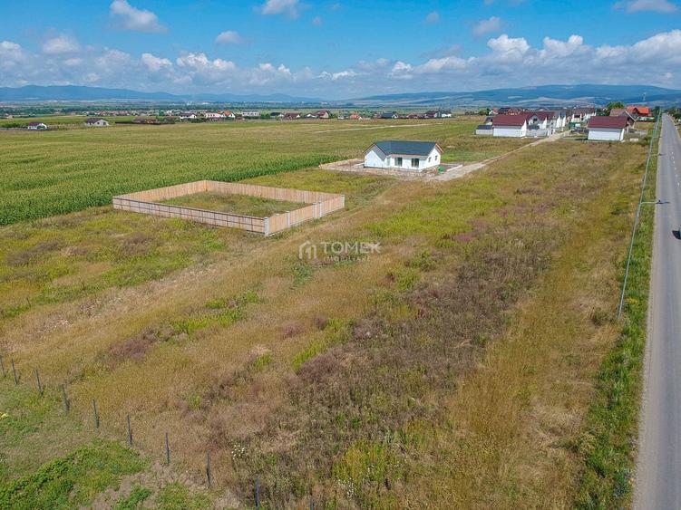 Teren Construcții intravilan de 1170 mp, în Bod