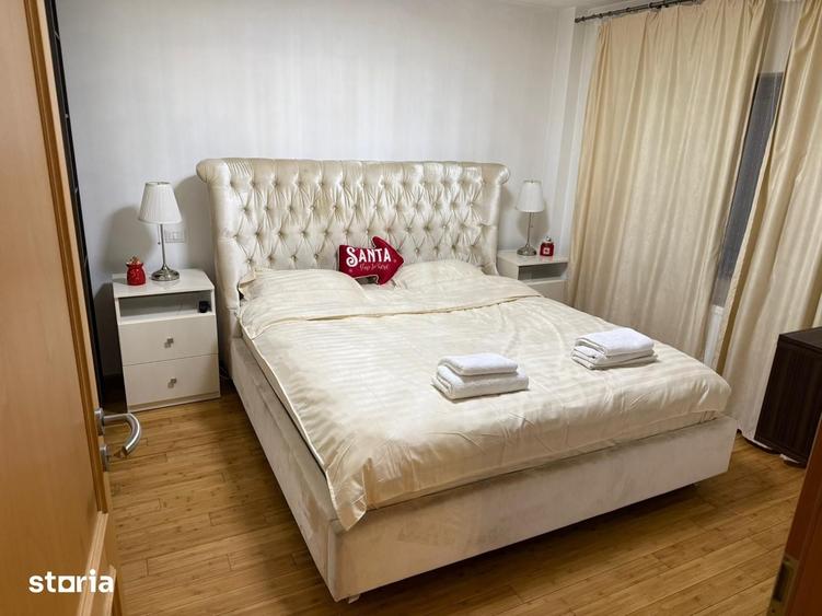 Apartament cu 4 camere decomandat în Rovine