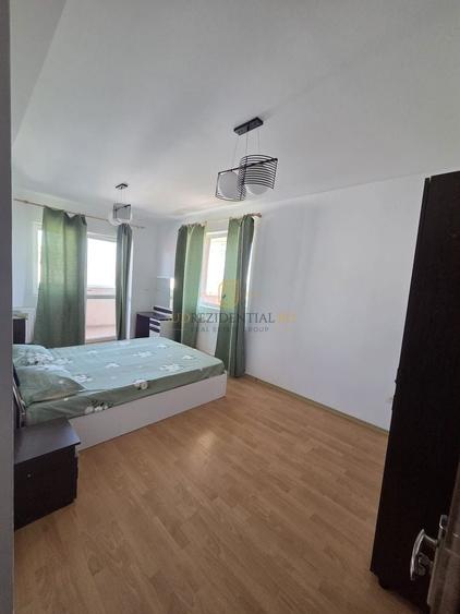 Apartament cu 2 camere semidecomandat, mobilat în 1 Decembrie