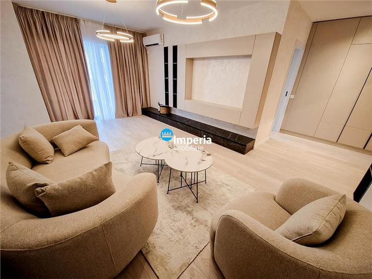Apartament cu 3 camere decomandat în Păcurari
