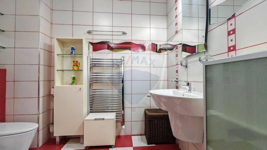 Apartament cu 3 camere decomandat, mobilat în Arcul de Triumf