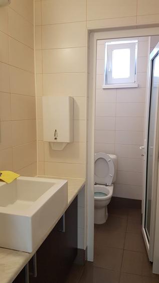 Spațiu comercial, de 241 mp, în Central