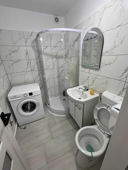Inchiriez garsoniera COMPLET renovata, prima inchiriere - 1