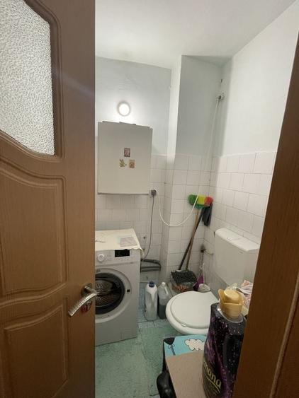 Apartament cu 3 camere decomandat în Valea Rosie