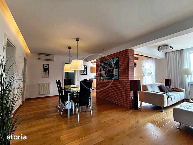 Apartament cu 4 camere decomandat în Central
