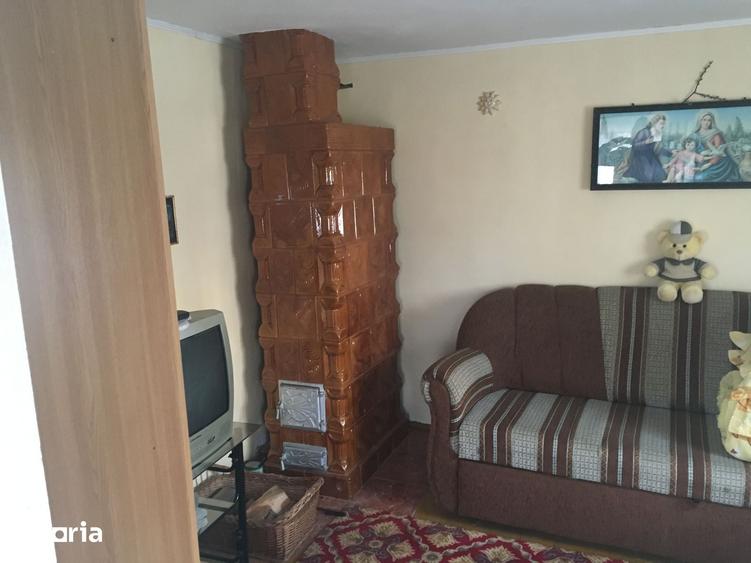 Casă cu 6 camere cu Teren 3417 Mp în Drăgoiești