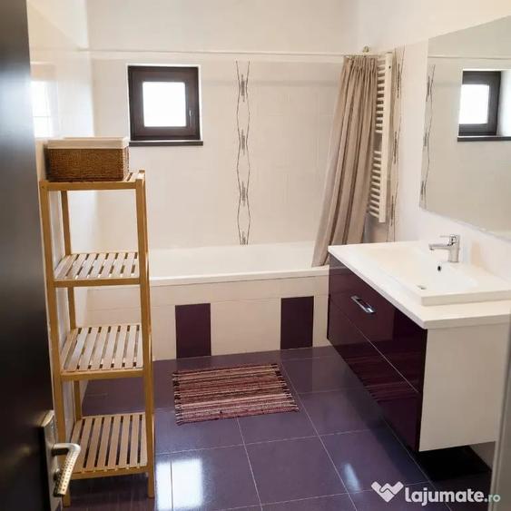 Casă cu 3 camere cu Teren 540 Mp în Vidra