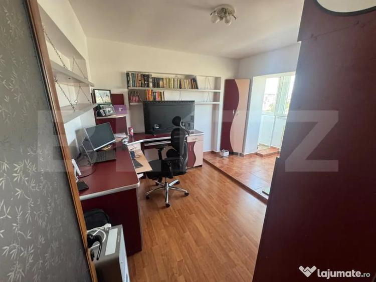 Apartament cu 4 camere decomandat în Zimbru