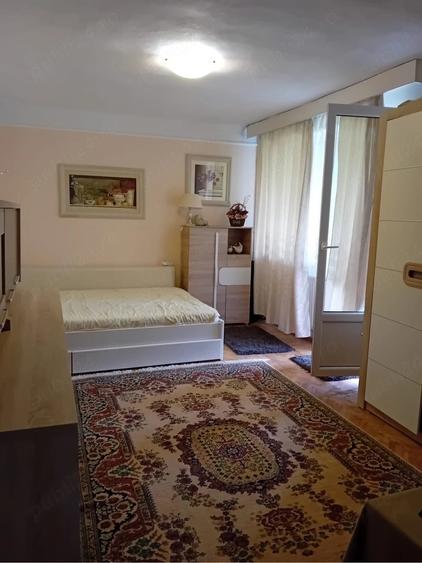 Apartament cu 2 camere semidecomandat în Cornișa