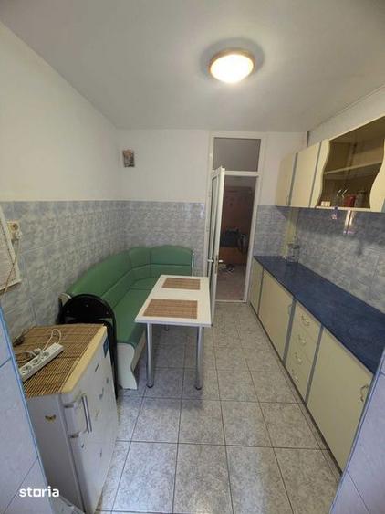 Apartament cu 2 camere decomandat în C5