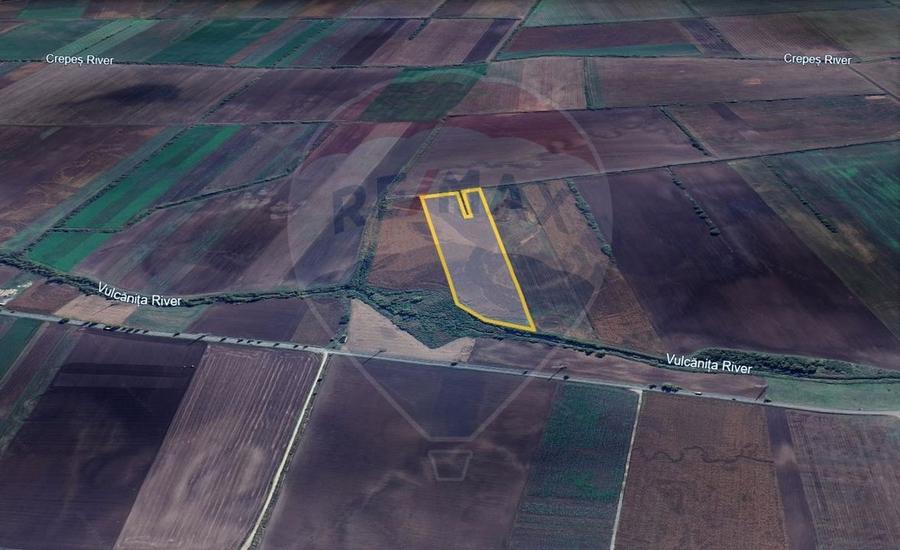 Teren agricol extravilan de 40000 mp, în Nord-Est