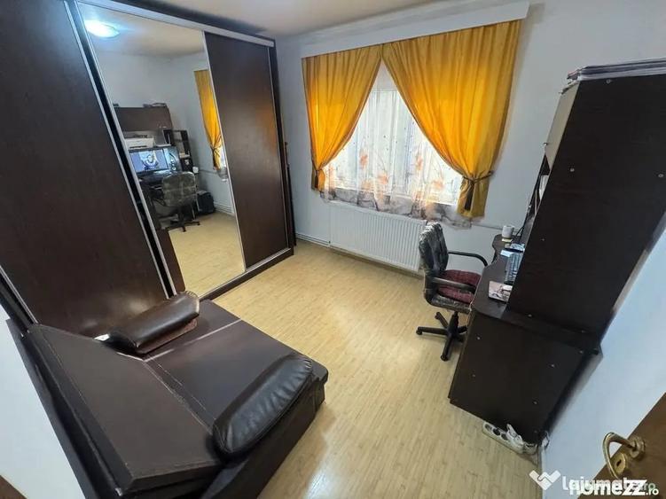 Apartament cu 2 camere semidecomandat în Poarta 6