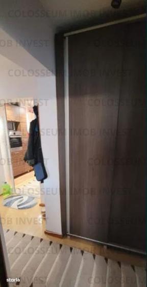 Apartament cu 3 camere decomandat în Craiter