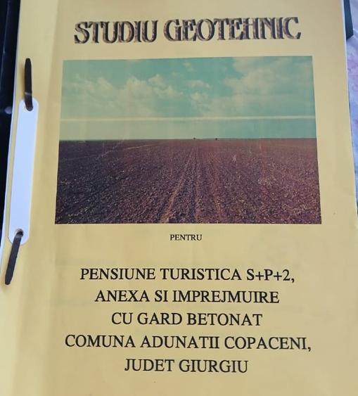 Teren agricol intravilan de 6000 mp, în Adunații-Copăceni
