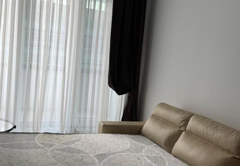 Apartament cu 3 camere semidecomandat, mobilat în Pipera