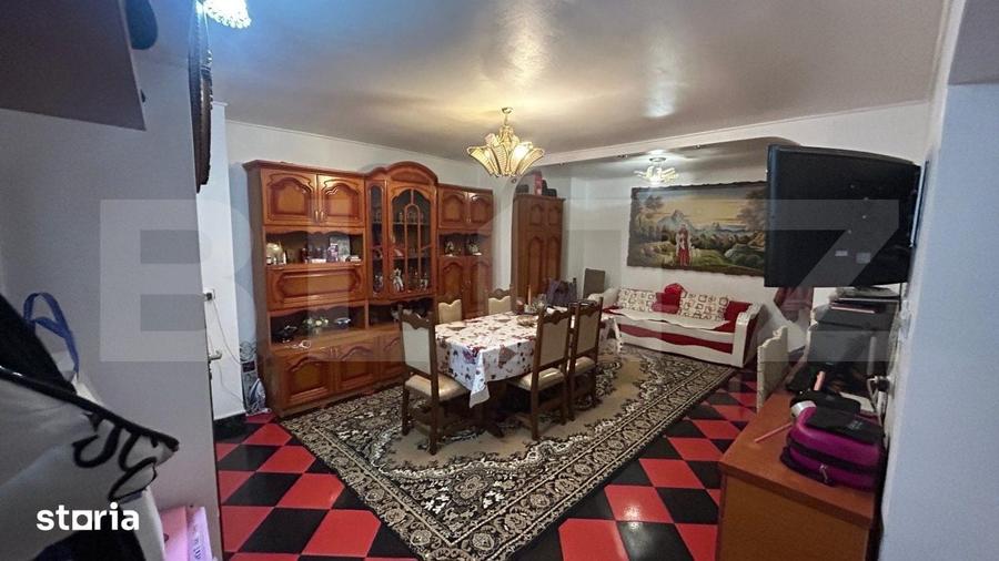 Casă cu 4 camere cu Teren 300 Mp în Central