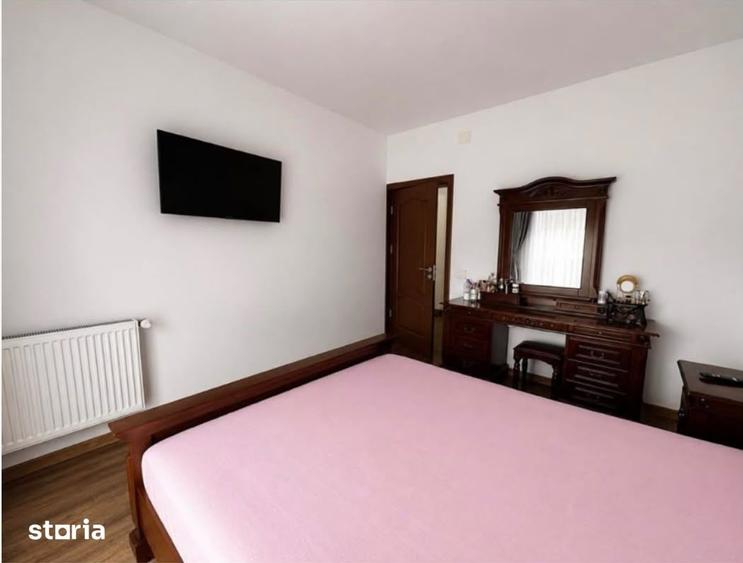 Apartament cu 3 camere în Seleuș
