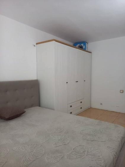Apartament cu 2 camere decomandat în Exterior Sud