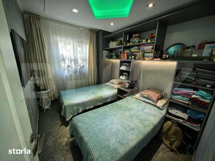 Apartament cu 3 camere semidecomandat, mobilat în Dacia