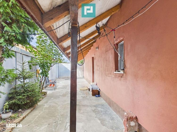 Casă cu 4 camere cu Teren 398 Mp în Central