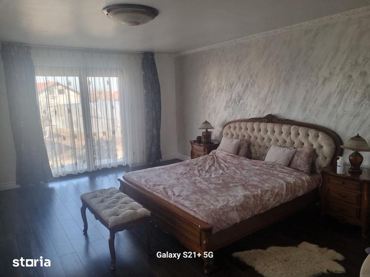 Casă cu 4 camere cu Teren 780 Mp în Nojorid