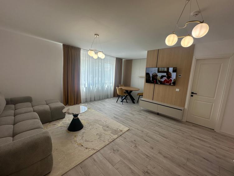 Apartament cu 2 camere semidecomandat în Frumoasa