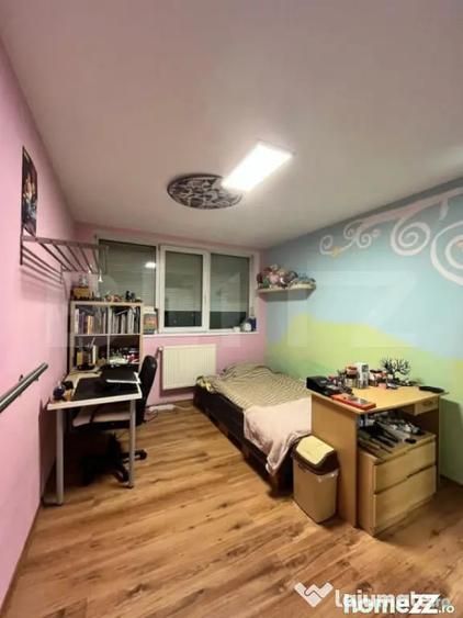 Apartament cu 3 camere decomandat în Torontalului