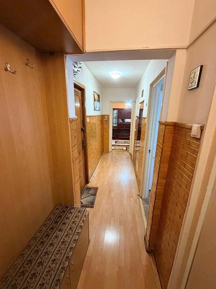 Apartament cu 2 camere decomandat în 1848