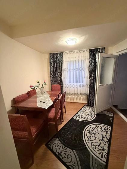 Casă cu 3 camere cu Teren 1562 Mp în Gălăteni