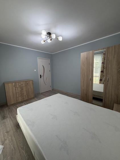 Inchiriere apt 2 camere, situat in Galati, pe Faleza, etaj 3, renovat si mobilat - 8