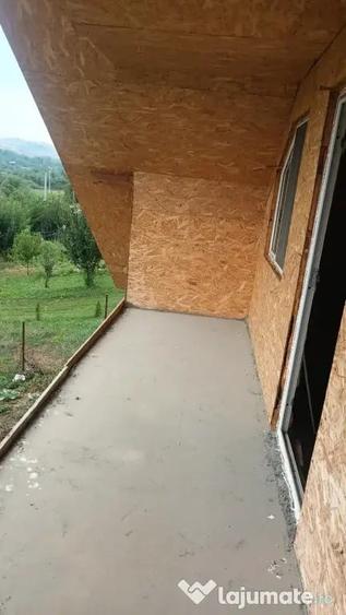 Casă cu 4 camere în Gherghești