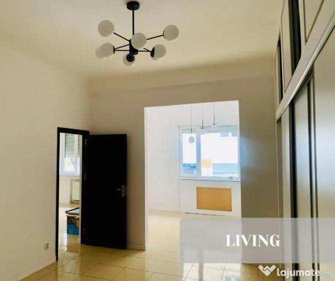 Apartament cu 3 camere semidecomandat în Romană