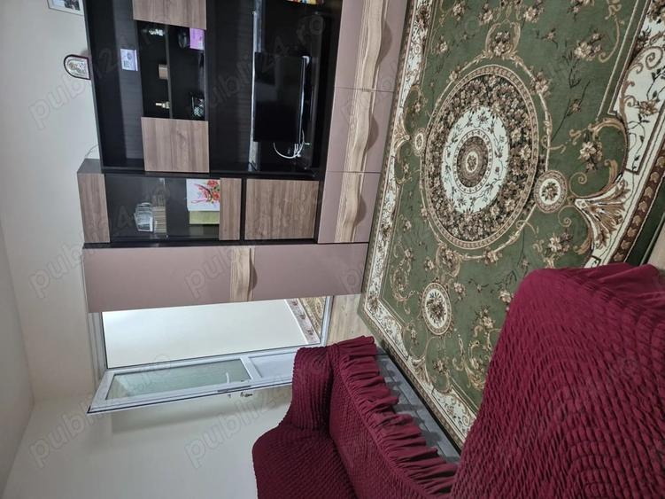 Apartament cu 2 camere semidecomandat în Cuza Vodă