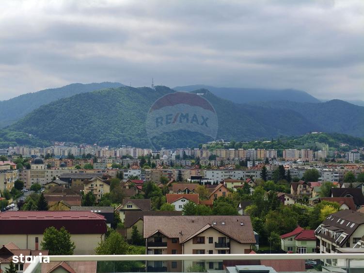 Apartament cu 3 camere în Tractorul