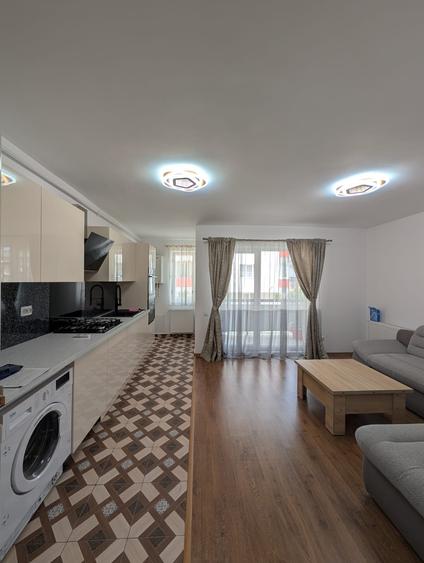 Apartament cu 2 camere,nelocuit, parcare, et 1, zona Terra - 2