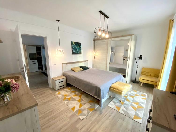 Apartament cu 3 camere decomandat în Albert