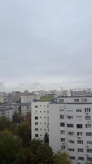 Apartament cu 5 camere decomandat, mobilat în Pantelimon