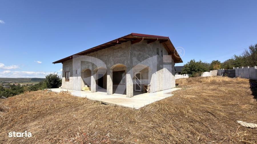 Casă cu 3 camere în Cornetu