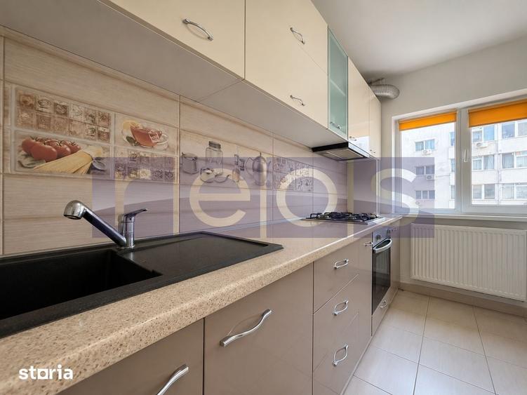 Apartament cu 2 camere decomandat în Tei