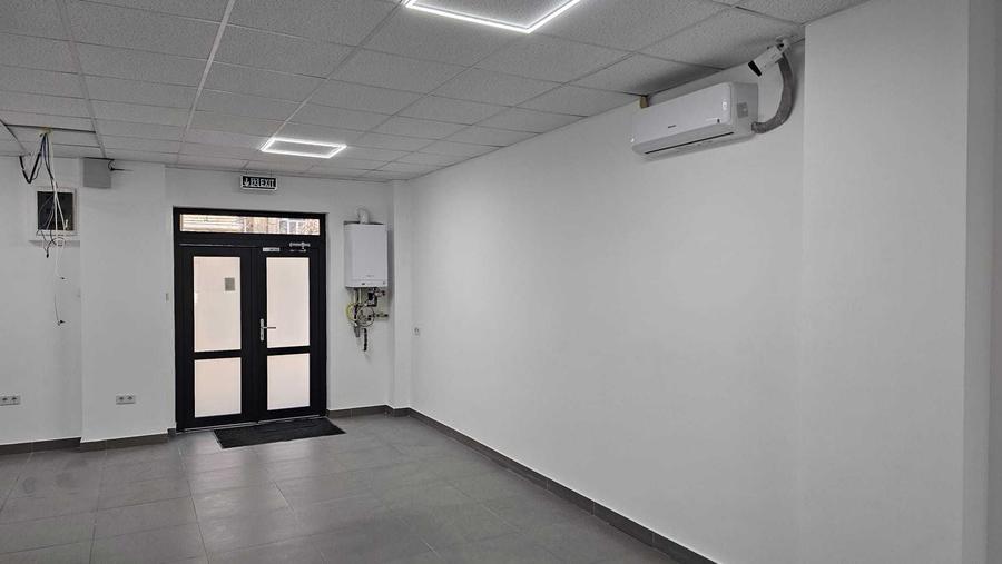 Spațiu comercial, în Ultracentral