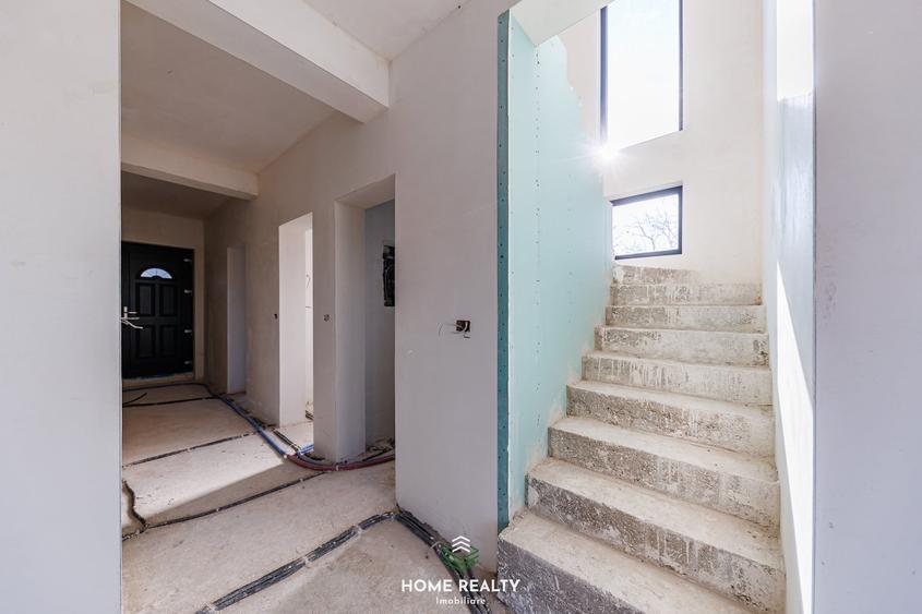 Duplex cu 5 camere cu Canalizare în Becicherecu Mic
