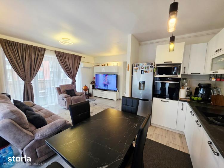 Apartament cu 3 camere decomandat în Blejoi
