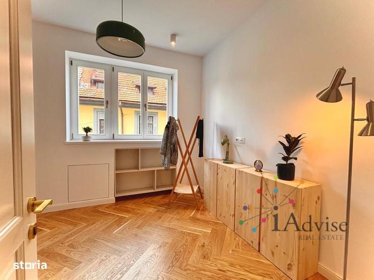 Apartament cu 3 camere în Schei